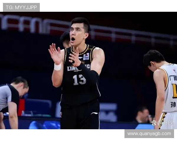 CBA精彩对决广东队与辽宁队比赛视频回顾与精彩瞬间分析